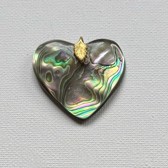 Jewelry - Abalone Heart Glow Pendant
